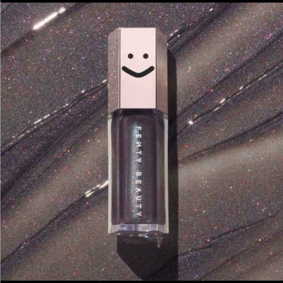 Fenty Beauty Lip Luminizer - Major Flex Shimmering Multicolor Smoky Black Gloss - Picture 6 of 7